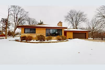 142 W Chicago Avenue, Downers Grove, IL 60515 - Photo 1