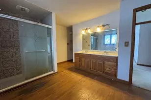 331 Somonauk St, Park Forest, IL 60466 - Photo 8