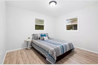 4304 Clearview Drive, McHenry, IL 60050 - Photo 14