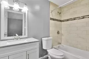 5838 Woodgate Dr, Matteson, IL 60443 - Photo 6