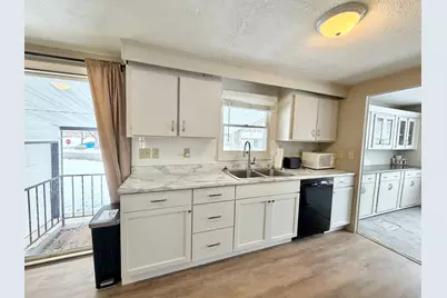 114 Melbrooke Drive, Elgin, IL 60123 - Photo 12