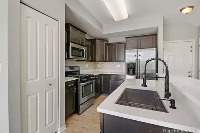 672 Anchorage Court, Pingree Grove, IL 60140 - Photo 10