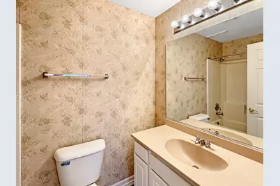 31782 N Pineview Boulevard, Lakemoor, IL 60051 - Photo 12