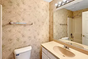 31782 N Pineview Blvd, Lakemoor, IL 60051 - Photo 12