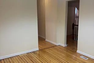 115 S Kilbourn Ave, Chicago, IL 60624 - Photo 8