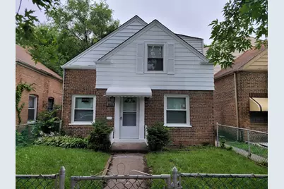 8617 S Bennett Avenue, Chicago, IL 60617 - Photo 1