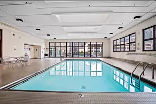 200 N Dearborn St, Chicago, IL 60601 - Photo 14