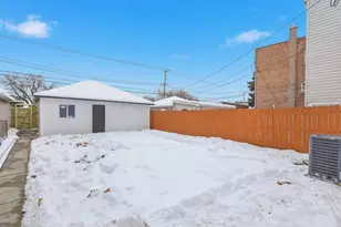 6206 S Kolin Ave, Chicago, IL 60629 - Photo 24