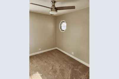 10 Lincoln Street, Lake in the Hills, IL 60156 - Photo 14