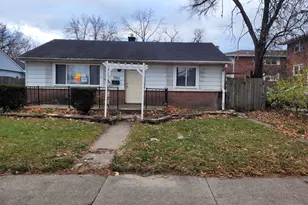 7911 45th St, Lyons, IL 60534 - Photo 2