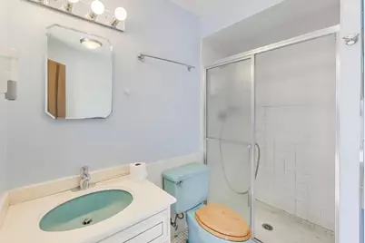 2400 Archbury Drive #2E, Park Ridge, IL 60068 - Photo 16