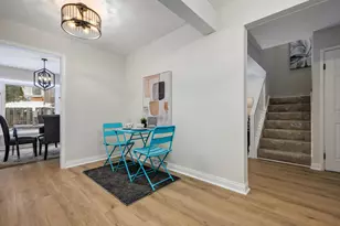 526 Thomas Rd, Bolingbrook, IL 60440 - Photo 10