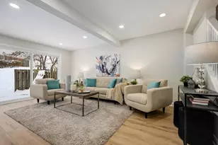 526 Thomas Rd, Bolingbrook, IL 60440 - Photo 2