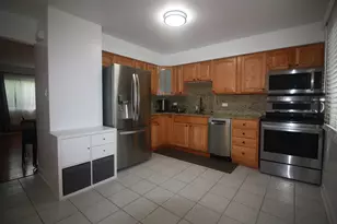 1624 Greenwood Rd, Glenview, IL 60026 - Photo 4