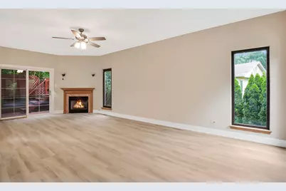 307 Blackstone Avenue, Willow Springs, IL 60480 - Photo 10