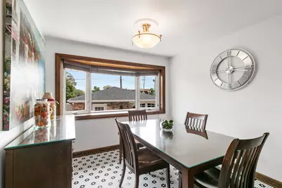 9429 S 55th Avenue, Oak Lawn, IL 60453 - Photo 6