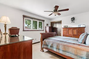 9429 S 55th Ave, Oak Lawn, IL 60453 - Photo 10