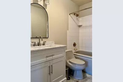 1850 N Clark Street #201, Chicago, IL 60614 - Photo 10