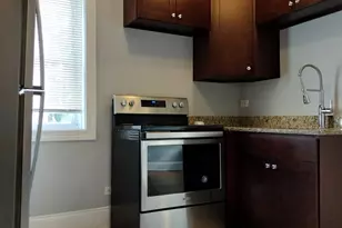 7408 S Eberhart Ave, Chicago, IL 60619 - Photo 6