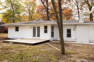 6012 Muriel Ln, Saint Anne, IL 60964 - Photo 14