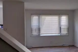 7910 S Muskegon Ave, Chicago, IL 60617 - Photo 12