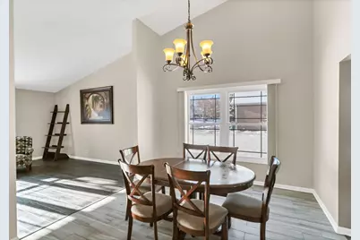 307 Orchard Lane, Bloomingdale, IL 60108 - Photo 10