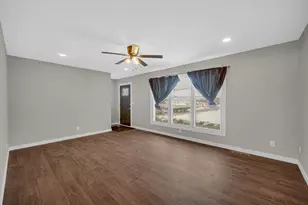19923 E Grant Hwy, Marengo, IL 60152 - Photo 2