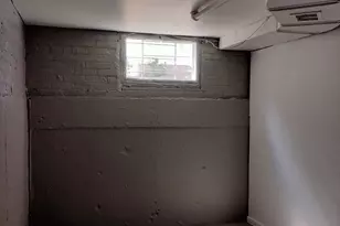 7910 S Muskegon Ave, Chicago, IL 60617 - Photo 14