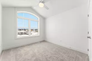 1403 Ravenwood Dr, Mahomet, IL 61853 - Photo 24