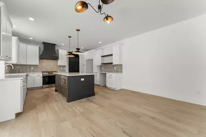 1403 Ravenwood Drive, Mahomet, IL 61853 - Photo 10