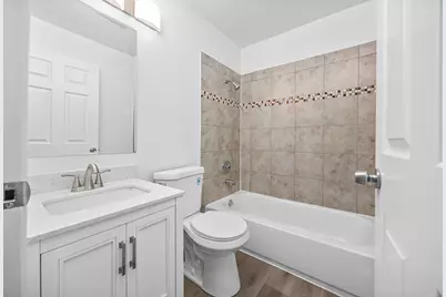 6640 Peach Tree Street, Hanover Park, IL 60133 - Photo 22