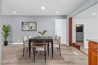 6640 Peach Tree Street, Hanover Park, IL 60133 - Photo 10