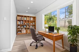 6640 Peach Tree St, Hanover Park, IL 60133 - Photo 16