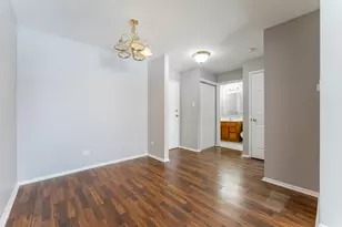 703 E Fullerton Ave, Glendale Heights, IL 60139 - Photo 2