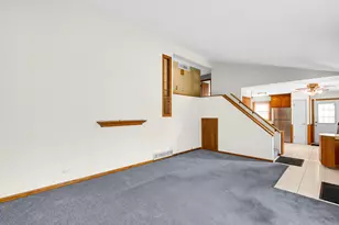 11811 S Tripp Ave, Alsip, IL 60803 - Photo 6