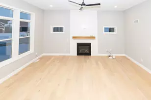 41 Brookstone Cir, Bloomington, IL 61704 - Photo 44