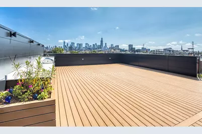 1801 W Grand Avenue #202, Chicago, IL 60622 - Photo 14