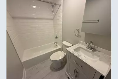 744 W Gordon Terrace #310, Chicago, IL 60613 - Photo 8