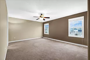 307 Thicket Point, Normal, IL 61761 - Photo 16