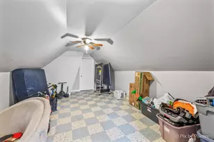 8525 S Saginaw Ave, Chicago, IL 60617 - Photo 14