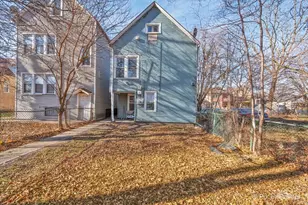 8525 S Saginaw Ave, Chicago, IL 60617 - Photo 18