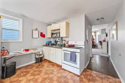 8525 S Saginaw Avenue, Chicago, IL 60617 - Photo 10