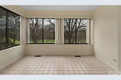 1170 Oak Hill Road, Lake Barrington, IL 60010 - Photo 8