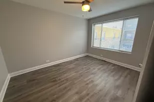 744 W Gordon Terrace, Chicago, IL 60613 - Photo 10