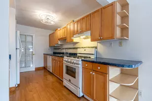 521 N Harvey Ave, Oak Park, IL 60302 - Photo 8