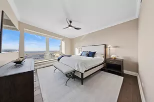 57 E Delaware Pl, Chicago, IL 60611 - Photo 12