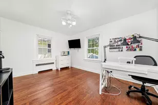 2108 Harrison St, Evanston, IL 60201 - Photo 14