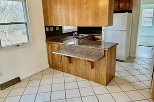 1515 6 Points Rd, Bloomington, IL 61701 - Photo 14