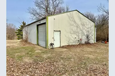 1515 Six Points Road, Bloomington, IL 61701 - Photo 6