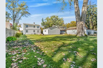 3111 Stillwell Drive, Des Plaines, IL 60018 - Photo 4